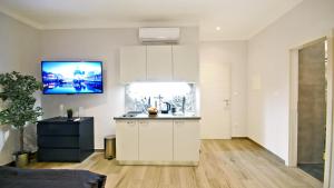 Frank-Kiss Apartments