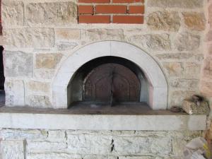 Apartments Vesna & Mario with pool