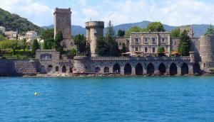 Appart'hotels O'Sullivans Bar and Hotel : Chambre Double - Vue sur Mer - Sans Terrasse