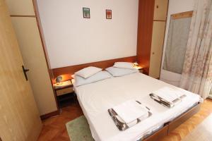 Rooms & Apartments at Grandma Marias place