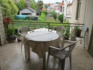 Rooms & Apartments at Grandma Marias place