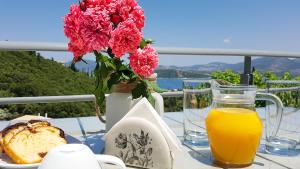 Lefkothea Honeymoon Suite, Hot Tub, Sea View