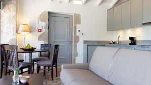 Lefkothea Honeymoon Suite, Hot Tub, Sea View