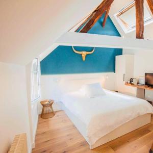 Maisons d'hotes La Maison des Arts, Le Six : Chambre Double Deluxe avec Lit d'Appoint