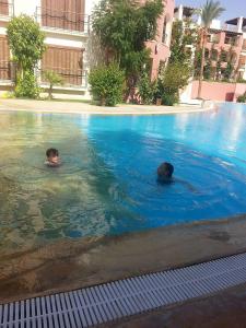 Sea View Apartment at Tala Bay Resort in Aqaba للعائلات و كبلز فقط