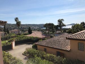 Appartements PORTICCIO, AGOSTA PLAGE vue mer pour 6 p, 2 ch, PROMO 7 nuits : photos des chambres