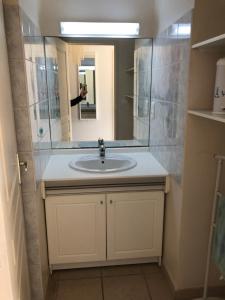 Appartements PORTICCIO, AGOSTA PLAGE vue mer pour 6 p, 2 ch, PROMO 7 nuits : photos des chambres