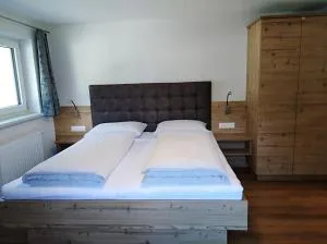 Leonards Aparts - 卡普尔