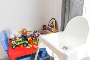 Maisons de vacances Maison 88 m2 le patio du centre ville avec garage : photos des chambres