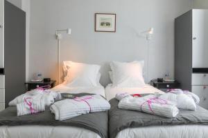 Maisons de vacances Maison 88 m2 le patio du centre ville avec garage : photos des chambres