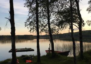 Talu Lake cottage near Isaberg Åsenhöga Rootsi