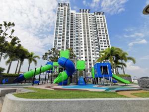 0803 Family Suites Bukit Indah TVbox Wifi Games Toy