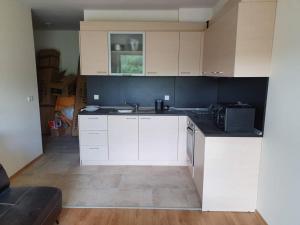 wonderful one bedroom appartment first line to the sea