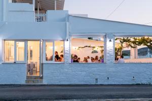 Pavlos Place Antiparos Greece