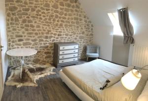 B&B / Chambres d'hotes Domaine Des Tours Vauquelin : photos des chambres