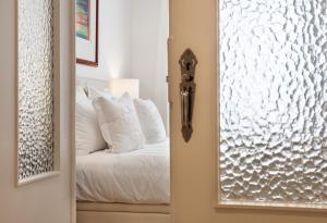 Casa das Arcadas, free Garage - Praça de Giraldo