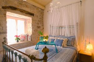 Entire Filitsas Stonehouse in Paxos with pool