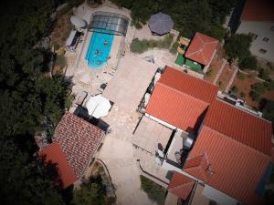 Lavender Hill Hvar Villa pool jacuzzisaunaBBQ