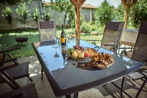 Twin Pines Apartment