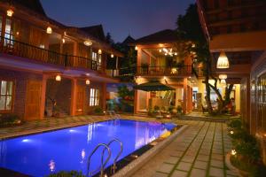 Tam Coc Summer Bungalow