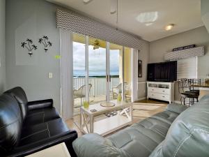 Boca Ciega Resort 313 Charming One Bedroom on the water at Boca Ciega Resort and Marina 23106