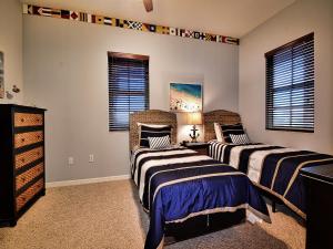 Harborview Grande 800 Luxury 8th Floor Condo with Stunning Harbor Views 23067