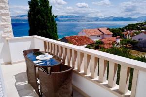 Apartments Ana Sutivan