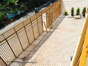 RedDoorz near Cipinang Indah Mall