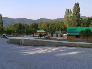 Lodges Les Chalets de Saint Maurice (Dieulefit) : photos des chambres