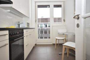 Spacious 1BR near Opera and Lake - Mill 5 43