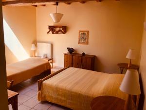 Maisons d'hotes Le Champ : photos des chambres