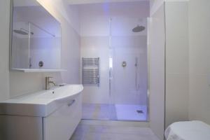 Casa Ella with Private Parking