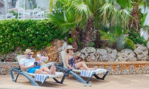 Aparthotel Nelva Resort