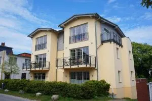 Villa _Duenen vis a_ vis_ _ strand - Ahlbeck