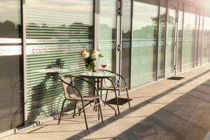 Riverside Apartment 3