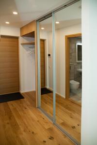 Riverside Apartment 3