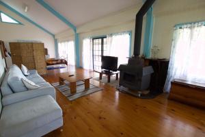 Samford Lakes Rural Accommodation