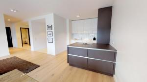 White Pearl Apartment 3.03