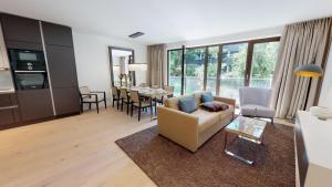 Superior Apartment with Sauna room in White Pearl Apartment 0.02