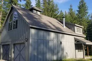 The Blueberry Suite - Vans Corner