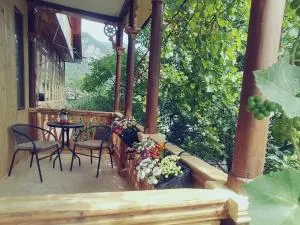 Hillside Orbeliani Residence - Borjomi