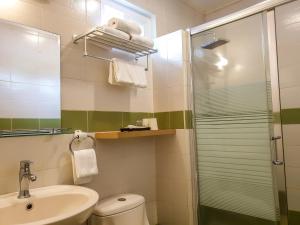 Hanan Hotel Tagaytay - Formerly Tagaytay Wingate Manor