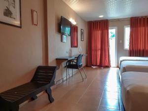 Hanan Hotel Tagaytay - Formerly Tagaytay Wingate Manor