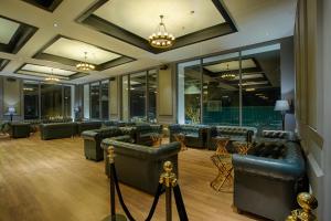 Four Vedas Hotel & Resort