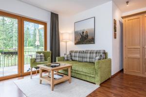 Two-Bedroom Apartment room in Alpenvital Tirol Appartements