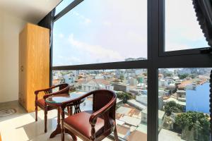 Marine Hotel & Apartment