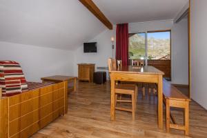 Appart'hotels Les Cimes Du Val D'Allos : photos des chambres