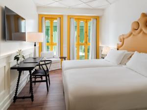 Double or Twin Room room in H10 Casa de la Plata
