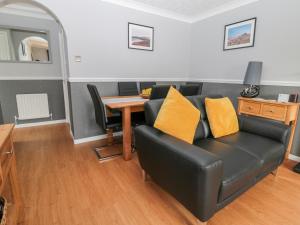 10 Reivers Gate