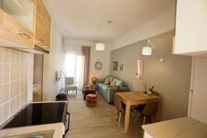 Athens Central Apartment 2 mins to metro